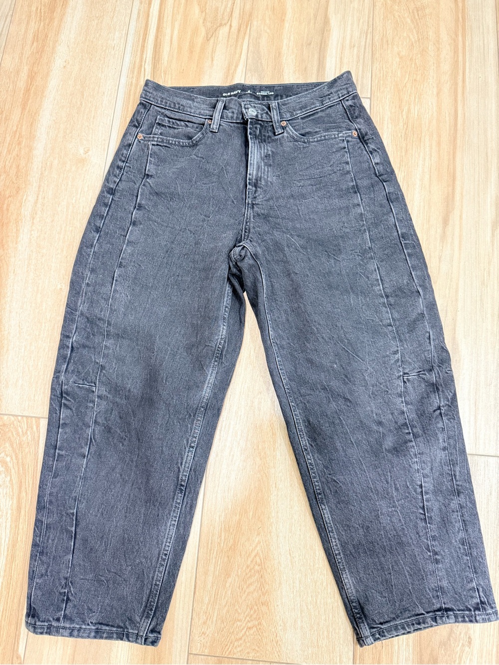 Old Navy Black Washed Barrel Jeans Size 4P